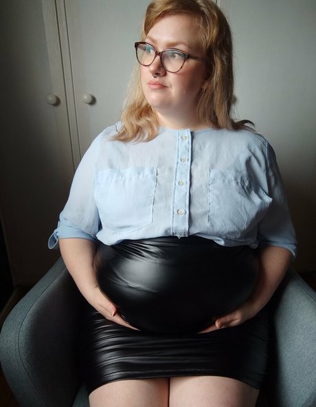 swedishbutterball pornographic actress img