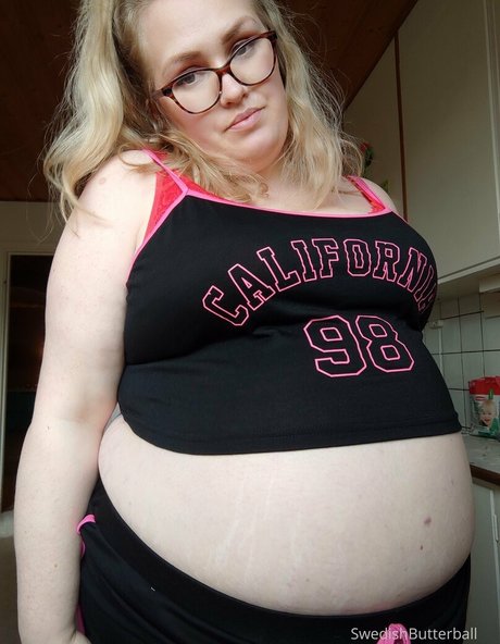 swedishbutterball pornstar pretty photo