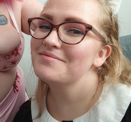 swedishbutterball pornstar adult images