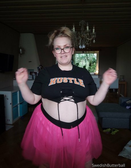 swedishbutterball pornstar top image