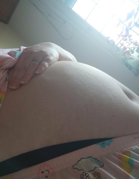 swedishbutterball porn star photo