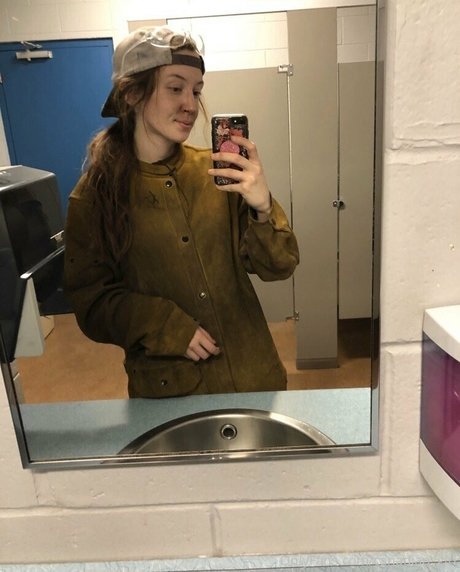 bluecollarbaby sex model pictures