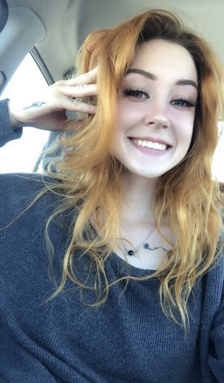 bluecollarbaby model high quality pic