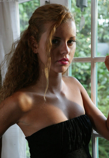 fansly onlyfans exclusive images