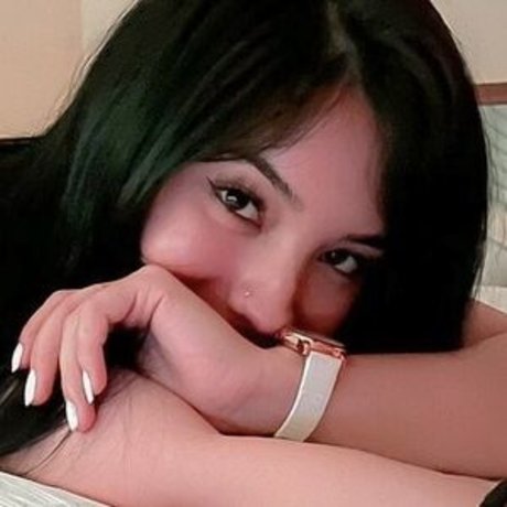 Marlii26 model top photos