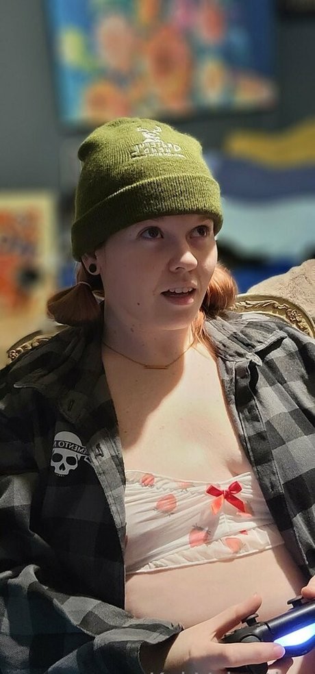 Kai Valentine sexy pornstar gallery