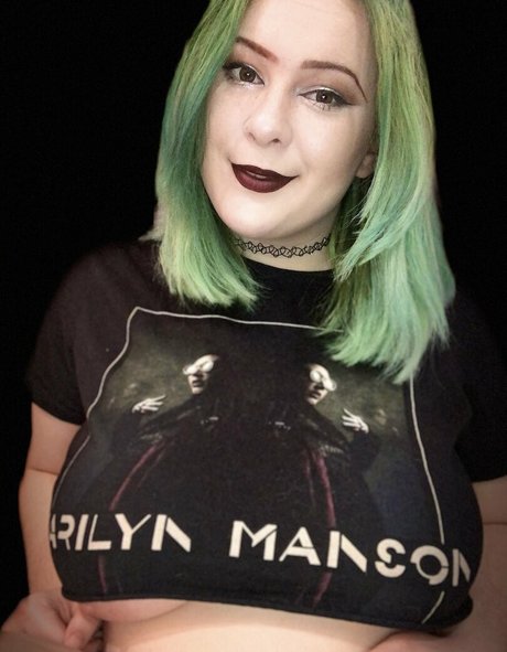 crypticalice high quality pornstar photos