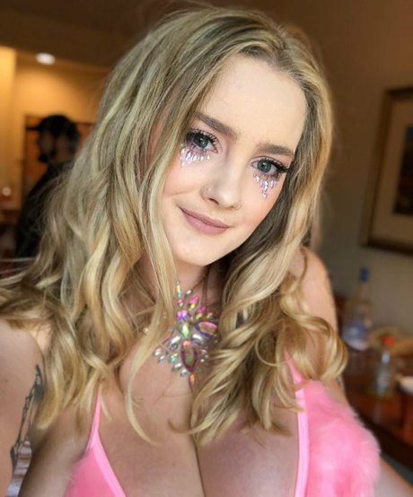 midget girls onlyfans sexy nudes picture