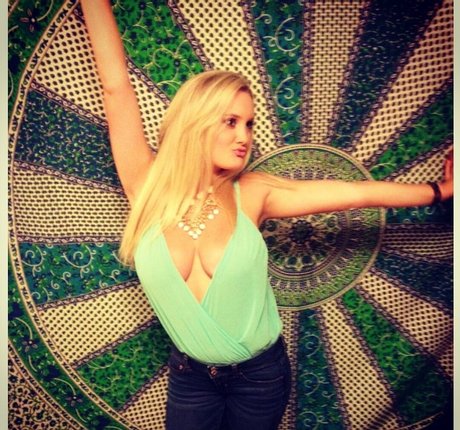 mexican milf onlyfans adult pic