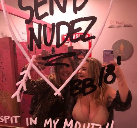 thick ass onlyfans free naked img