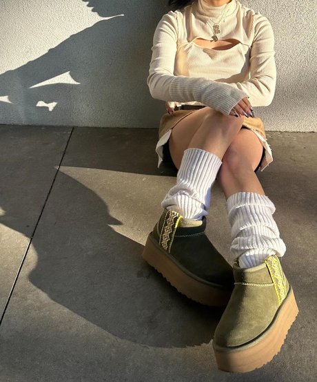 Yu Ling Wu beautiful model photos