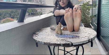 Lana Noccioli hot model gallery