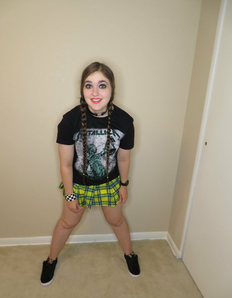 abbyandcourtney pornstar nude picture