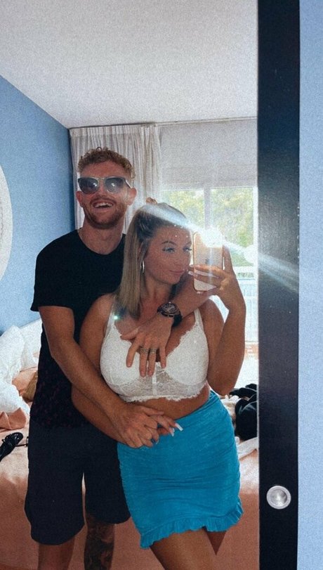 Jazmineblouise model porn photos