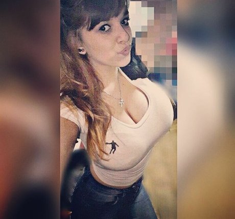 thick latina milf onlyfans hot porn photo