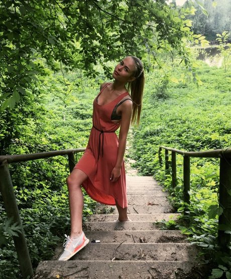 asian bbw onlyfans erotic photo