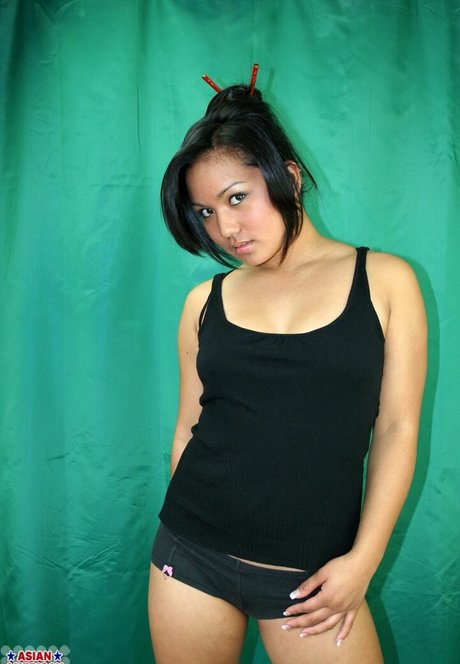 Lana Violet star perfect pic