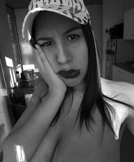 pretty pussy onlyfans art naked archive