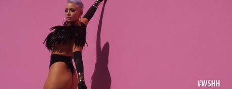 Eliza Bleu nudes model pics