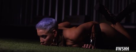 Eliza Bleu pornstar erotic picture