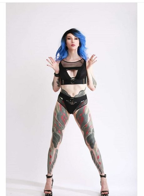 Veronica Carol Blades star perfect photo