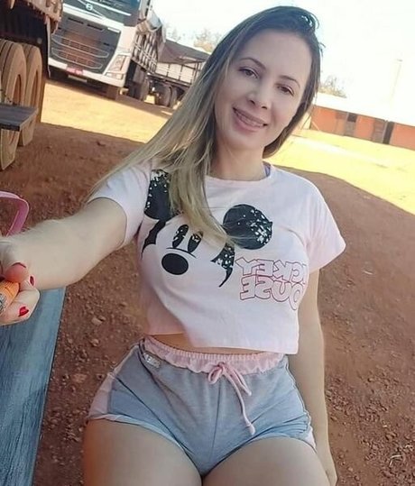 Aline Fuchter Ouriques top pornstar picture