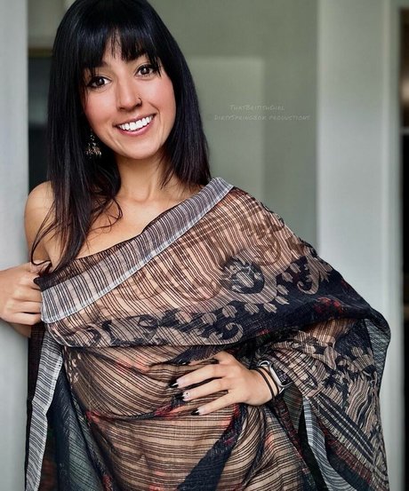 Aaliyah Yasin pornstar naked image