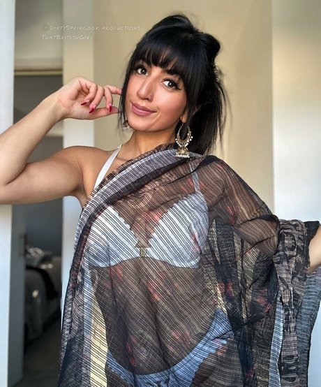 chubby latina onlyfans erotic images