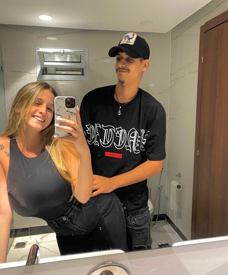 skinny milf onlyfans free naked pictures