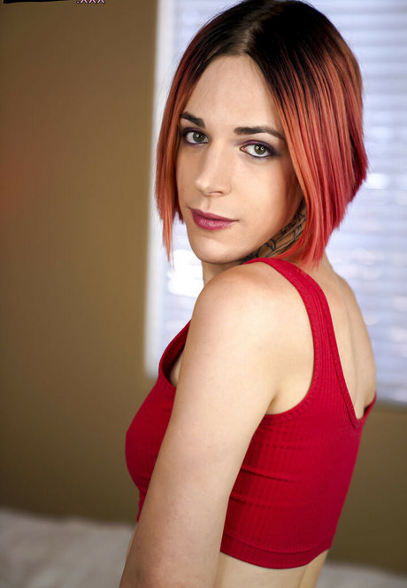 jurggey7 pretty model img