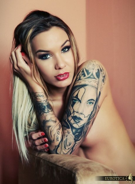 black curvy onlyfans art nude pics