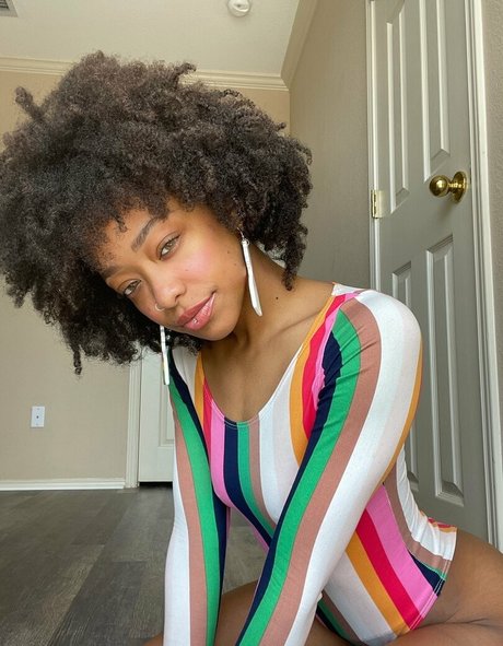 chynaunique hot model images