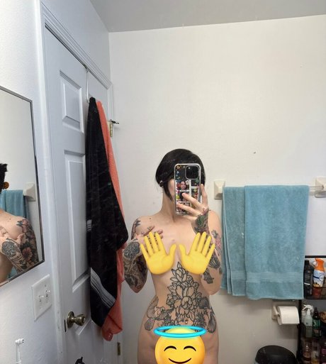 Mars girl sexy star pics