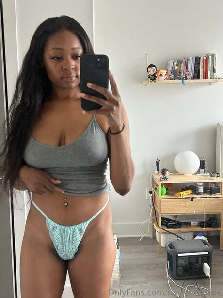 trans free onlyfans hot pics