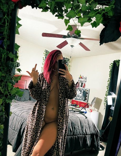 xxxcourtneygxxx high quality star photos