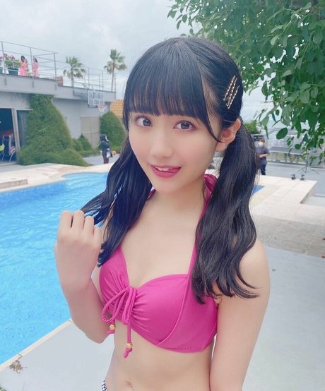 pale teen onlyfans naked gallery