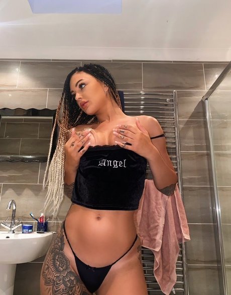 teen handjob onlyfans hot sex pic