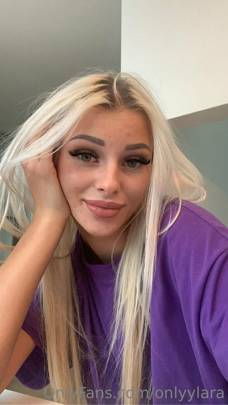 onlyylara pornstar nude archive