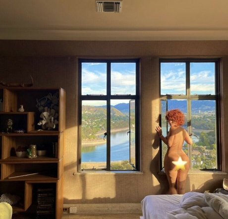 Khleopatre hot actress picture