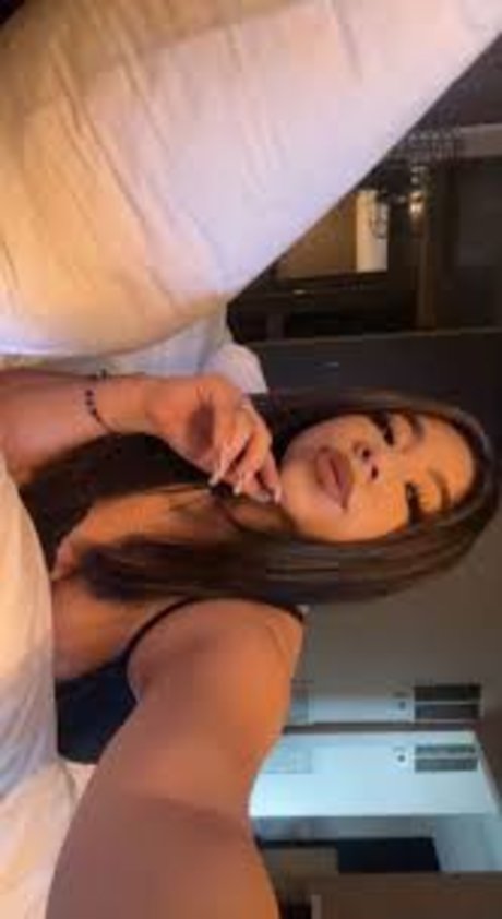 Tinyvel art model pictures