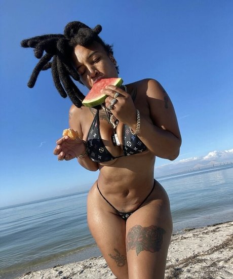 successful yell pornstar free pic