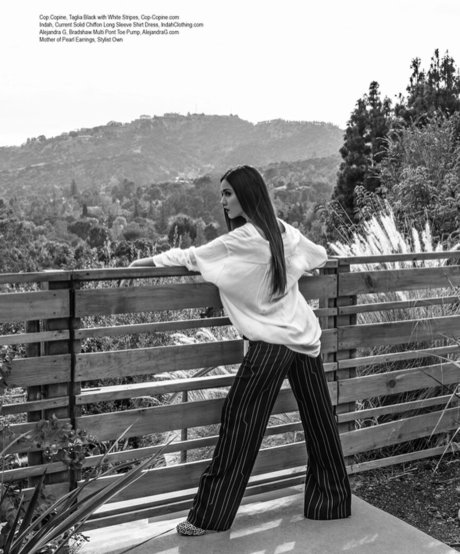 Summer Bishil hot model img