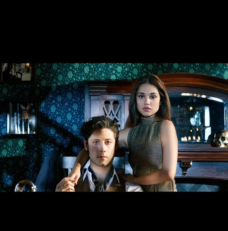 Summer Bishil Photo Gallery