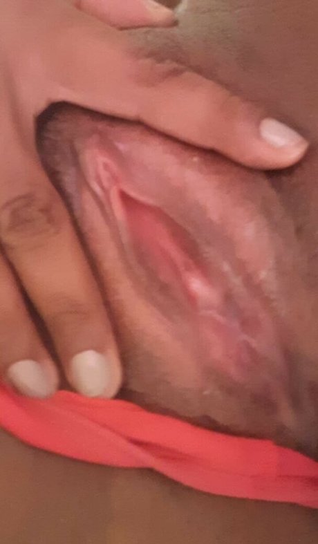 KsalGynMenage sex star photo