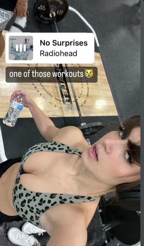 Carly jb star nice photo