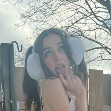 avahillxox nudes pornstar gallery