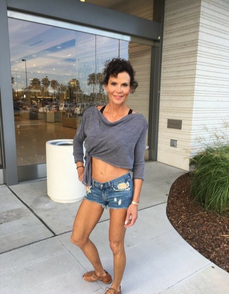 atomicmilf3 top actress gallery