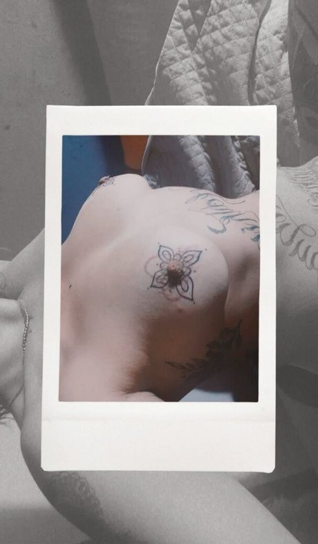 shemale outdoor onlyfans art xxx picture