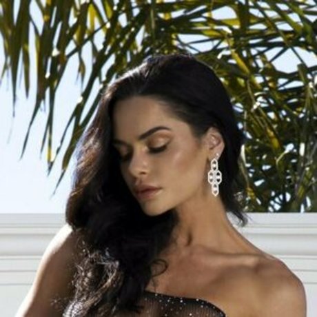 Christina Dreaming hd actress photo