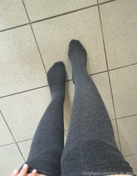 Ana Allabout pornstar top picture